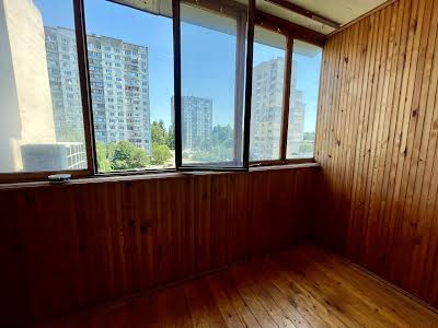 квартира за адресою Київ, Якуба Коласа вул., 4-Б