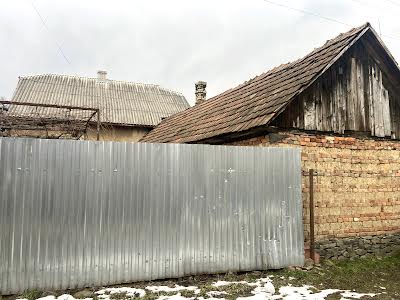 будинок за адресою с. Невицьке, Центральна