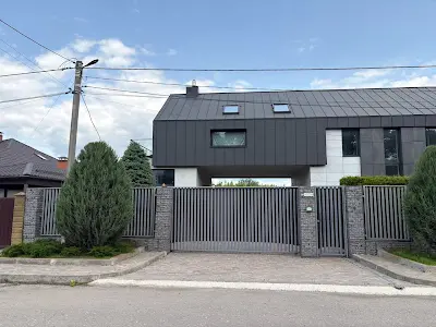 дом по адресу Лесі Українки, 56