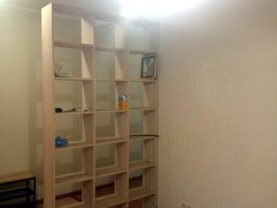квартира за адресою Солом'янська вул., 10