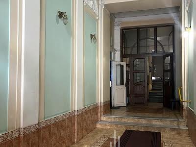 квартира за адресою Заньковецької вул., 4