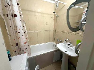 квартира за адресою Антоновича вул. (Горького), 88