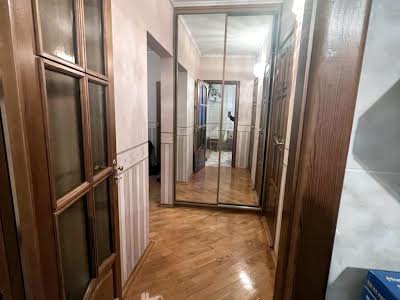 квартира за адресою Радунська вул., 3А
