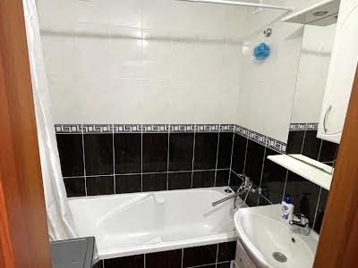 квартира по адресу Оболонский просп., 40