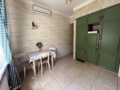 квартира за адресою Джона Маккейна вул. (Івана Кудрі), 37