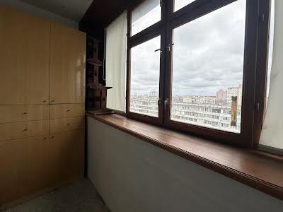 квартира за адресою Мілютенка вул., 17-В