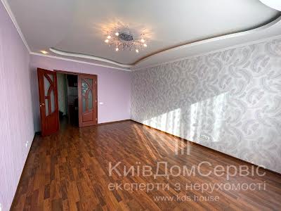 квартира за адресою Василя Симоненка вул., 2-Б