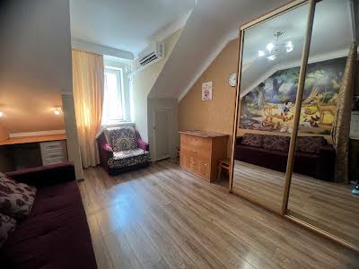 комната по адресу Освіти ул., 18