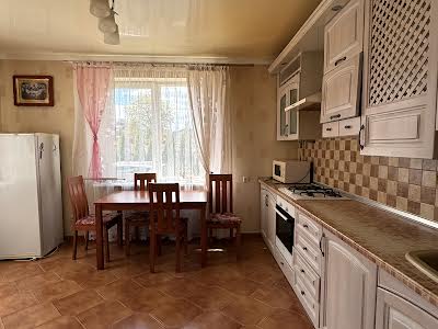 будинок за адресою с. Липини, Борохівська вул., 1