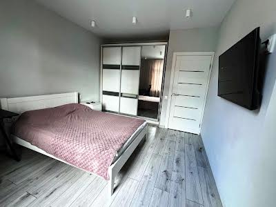 квартира по адресу Оптимістична ул., 1
