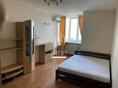 квартира за адресою Миколи Бажана просп., 1-М
