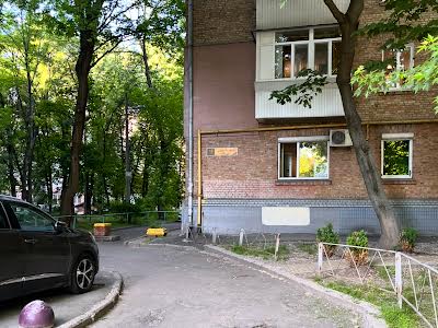 квартира по адресу Леси Украинки бульв., 13