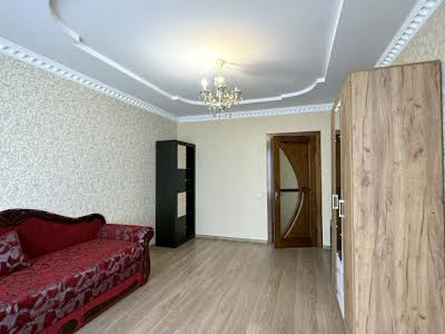 квартира за адресою Хіміків вул., 23Б