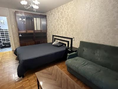 квартира за адресою Березняківська вул., 36