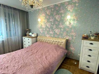 квартира за адресою Поздовжня вул., 1Б