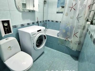 квартира за адресою Соборна вул. (50 років Жовтня), 7