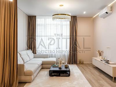 квартира за адресою Річкова вул., 4