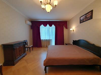 квартира за адресою Провіантська вул. (Галі Тимофєєвої), 3