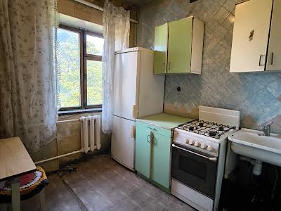 квартира за адресою Краснова вул., 9