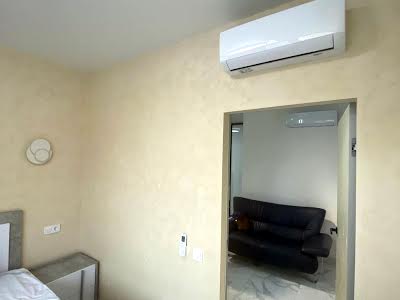 квартира за адресою Корольова вул., 4