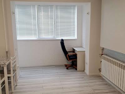 квартира за адресою Рубіновий бульв., 7