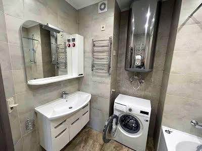 квартира за адресою Воскресенська вул., 16г