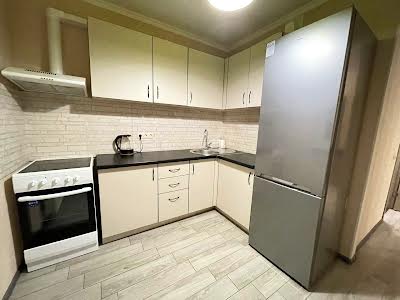 квартира по адресу Соломии Крушельницкой ул., 15 В