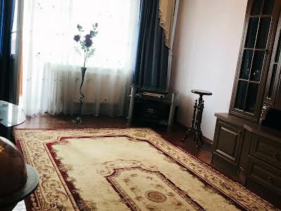 квартира за адресою Володимира Великого вул., 10