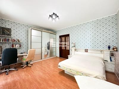 квартира за адресою Чернишевська вул., 15