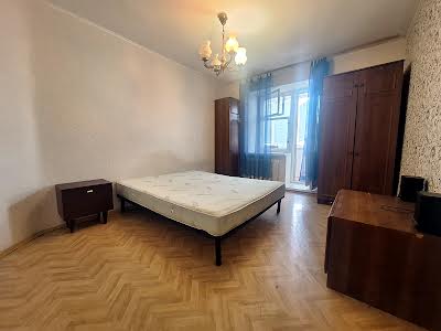 квартира за адресою Драгоманова вул., 17