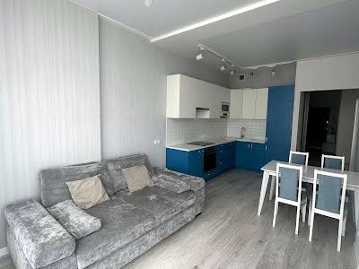 квартира за адресою Джона Маккейна вул. (Івана Кудрі), 7