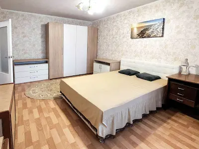 квартира по адресу Ревуцкого ул., 19/1