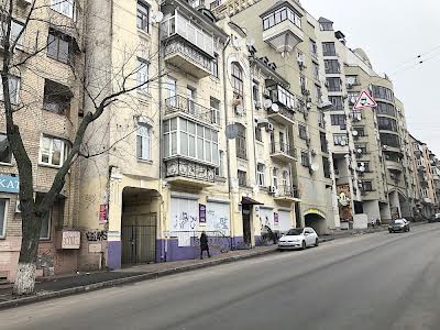квартира за адресою Бульварно-Кудрявська вул. (Воровського), 38