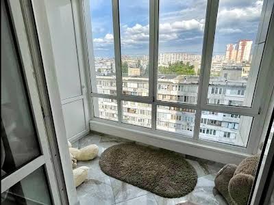 квартира за адресою Дніпровська набережна вул., 1-А