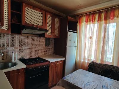 квартира за адресою Симиренка вул., 26