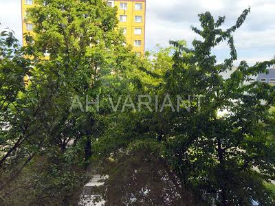 квартира за адресою Генерала Свободи вул., 7