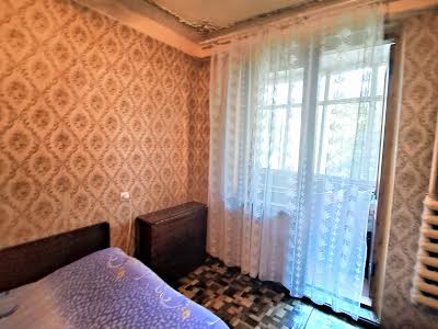 квартира за адресою Світлий пров., 14