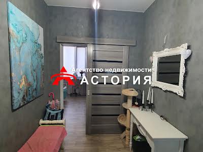 квартира за адресою Олександрівська вул. (Дзержинського), 114