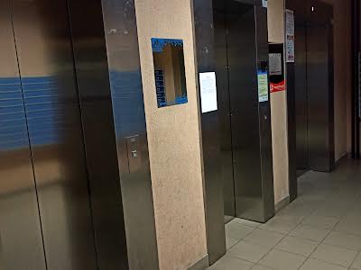 квартира за адресою Драгоманова вул., 2-Б