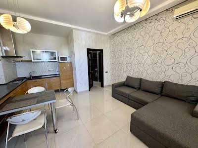 квартира за адресою Французький бульв., 9