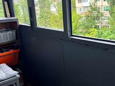 квартира за адресою Будівельників вул., 17