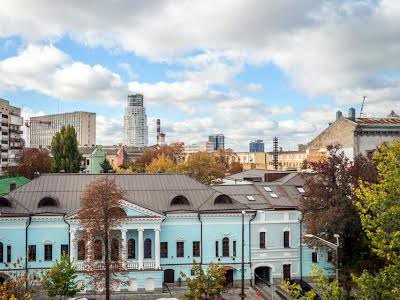 квартира за адресою Івана Мазепи вул. (Січневого Повстання), 3