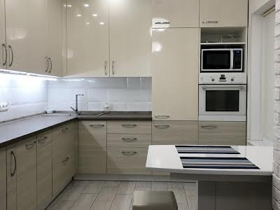 квартира по адресу Практичная ул., 2