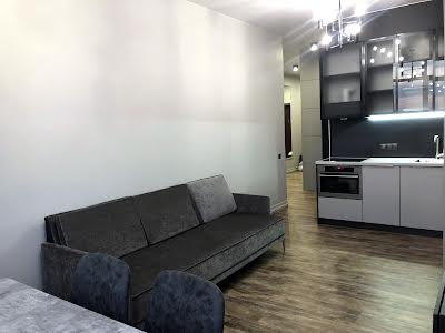 квартира за адресою Джона Маккейна вул. (Івана Кудрі), 7