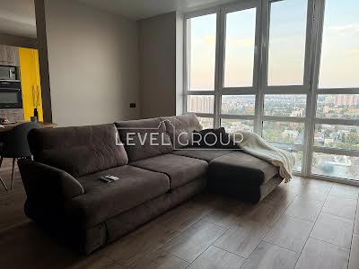 квартира за адресою Миколи Гулака вул., 4