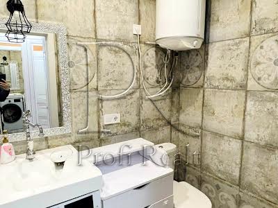 квартира за адресою Мечникова вул., 106М