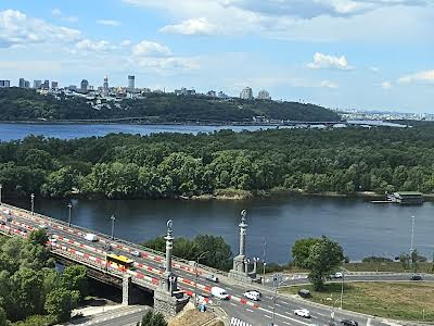 квартира за адресою Дніпровська набережна вул., 1-А