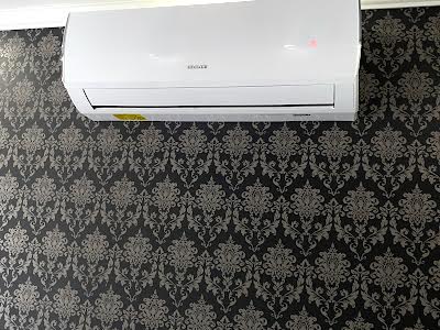 квартира за адресою Андрія Мельника вул., 10 к7