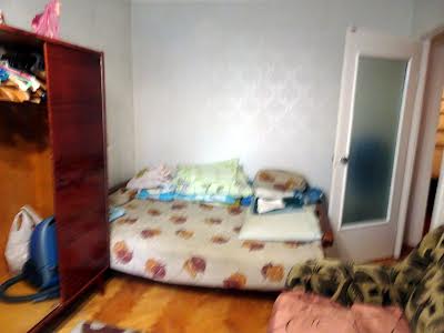 квартира по адресу Ивана Дзюбы ул. (Сімʼї Сосніних), 12