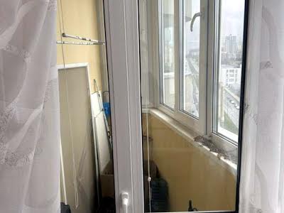квартира за адресою Автозаводська вул., 29А
